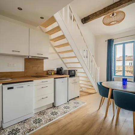 L'apothicaire Proche Des Halles