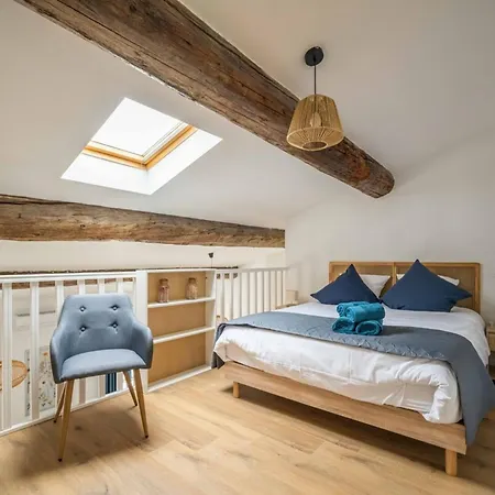 Lägenhet L'apothicaire Proche Des Halles *